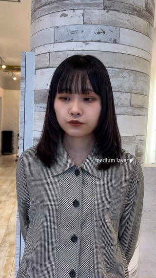 ミディアム 田中 千尋のヘアスタイル