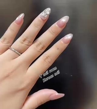 ネイル T nail roomのネイルデザイン