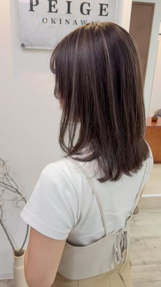ミディアム カラー PEIGE OKINAWAのヘアスタイル