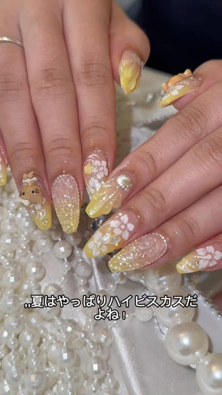 ネイル ルシイ🎀新宿長さ 出しパーツ専門店のネイルデザイン