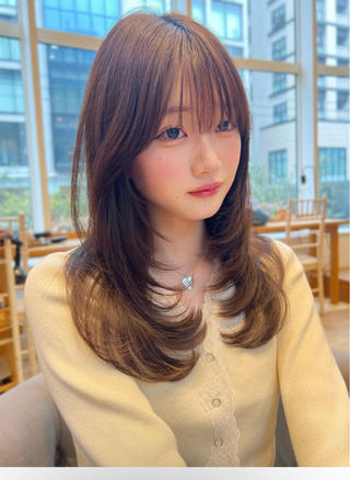 ミディアム カラー 望月威吹/表参道/レ イヤー/透明感カラーのヘアスタイル