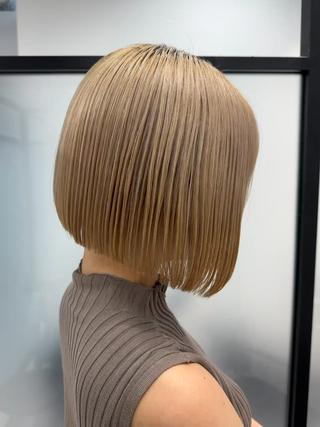 ショート 髪質改善×レイヤー 🫧鷹司郎のヘアスタイル