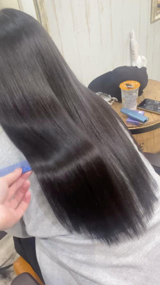 ロング カラー 桑原 由理のヘアスタイル