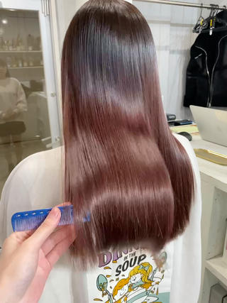 ロング カラー 桑原 由理のヘアスタイル