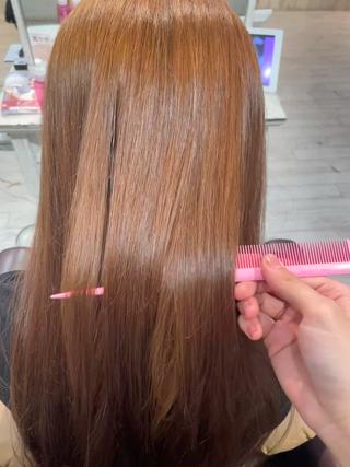 ロング カラー 森下 乃安のヘアスタイル