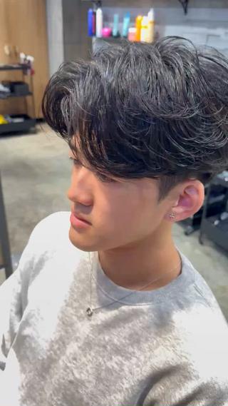 ショート パーマ メンズ 新宿メンズ専門 モテ清潔感パーマ特化のヘアスタイル