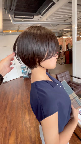 綺麗にまとまるショートです