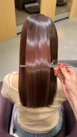 ロング ️🫧透明感カラー& 髪質改善🎀いさきのヘアスタイル