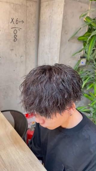 ミディアム メンズ縮毛矯正 細谷碧海のヘアスタイル