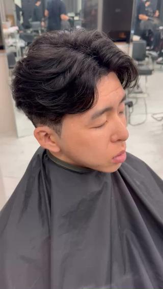 メンズ 吉田 健吏のヘアスタイル
