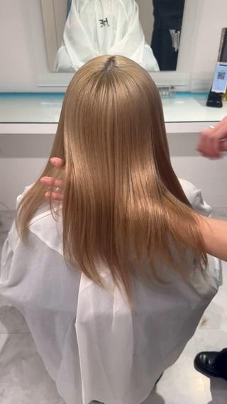 ロング ❄最強かわいいカラー ❄️MINA❄️のヘアスタイル