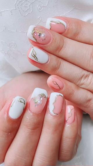 ネイル HandSnail 座間ネイルサロンのネイルデザイン