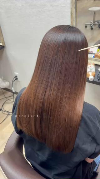 ロング スナハラ リョウカのヘアスタイル