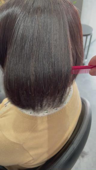 ショート 乾かすだけで艶髪酸性 ストレート髙橋悠耶のヘアスタイル