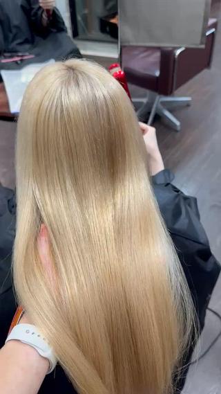 ロング カラー Lima/ブリー チ特化/心斎橋のヘアスタイル
