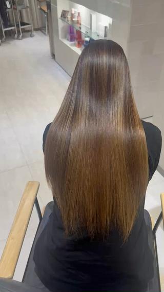 ロング Zina天神🌻 Honokaのヘアスタイル