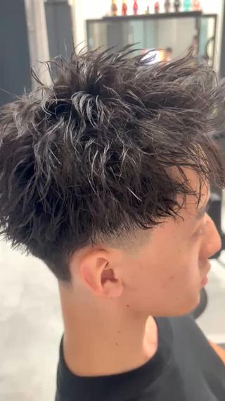パーマ メンズ ⚡️大宮パーマ特化 美容師⚡️ 真裟斗のヘアスタイル