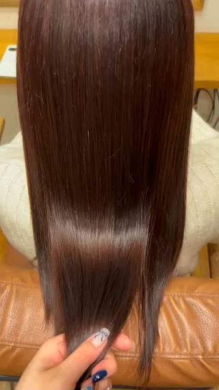 Aujua4stepトリートメントでツヤツヤになります
月一でしてあげるだけで効果もしっかり出てくれます!