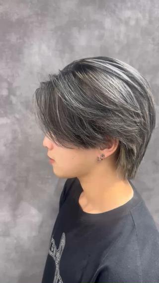 ローライト
ハイライト、縮毛矯正モデルも募集しています!!
ぜひご予約お待ちしております