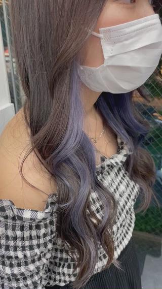インナーカラーパープルブリーチ2回〜。
柔らかみもあって可愛い!