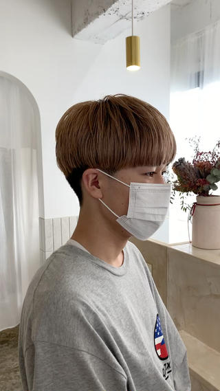 men's beige  