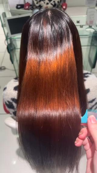 ロング 新開 羽音のヘアスタイル