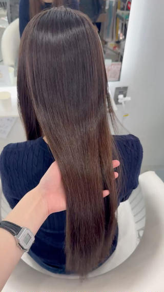ロング みな .share天王寺のヘアスタイル