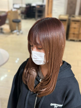 今流行りのレイヤーカット
スッと収まり毎朝らくちん!
