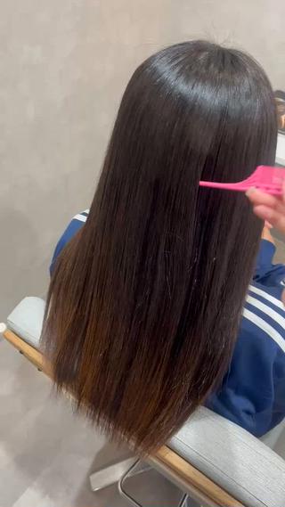 ロング 森 愛友のヘアスタイル