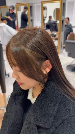 セミロング カラー 💎寒色特化💎 透明感カラーみきのヘアスタイル