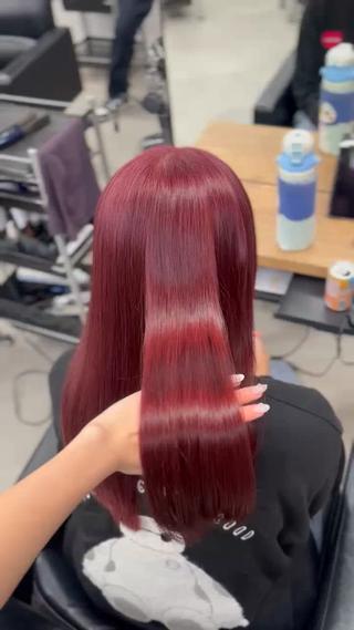セミロング ハイトーン艶カラー/ MIZUKI🌟のヘアスタイル