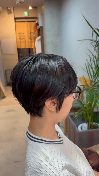 初心者でも扱いやすい夏のベリーショートstyle