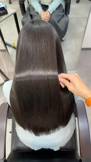 ロング カラー シンカ 表参道のヘアスタイル