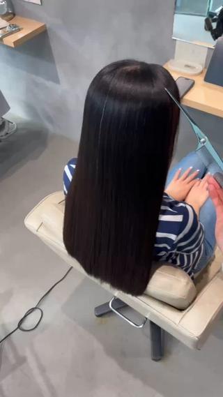 ロング shinka omotesandoのヘアスタイル
