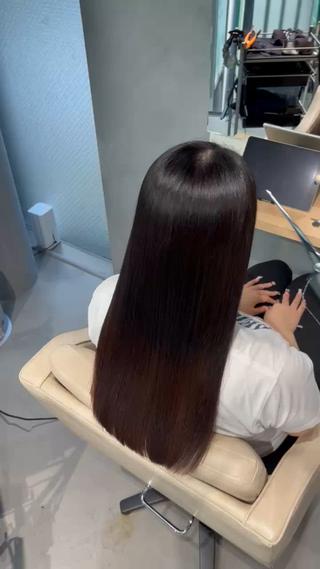 ロング shinka omotesandoのヘアスタイル