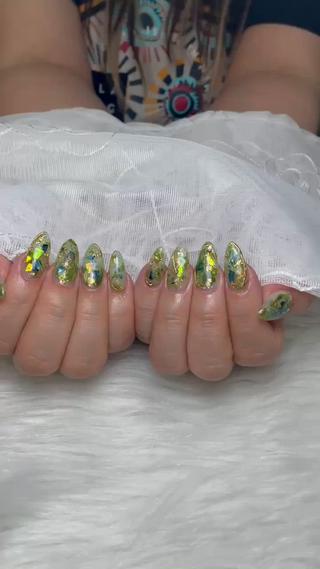 ネイル IRO Nail Studioのネイルデザイン