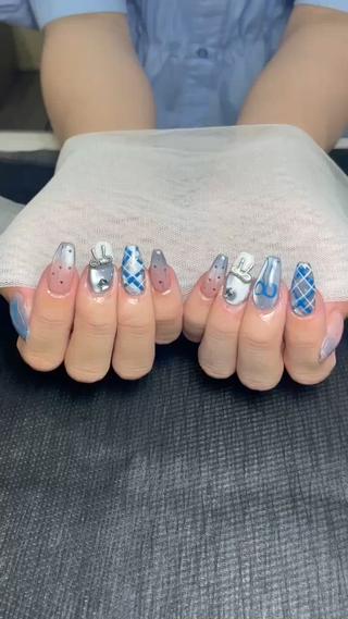 ネイル IRO Nail Studioのネイルデザイン