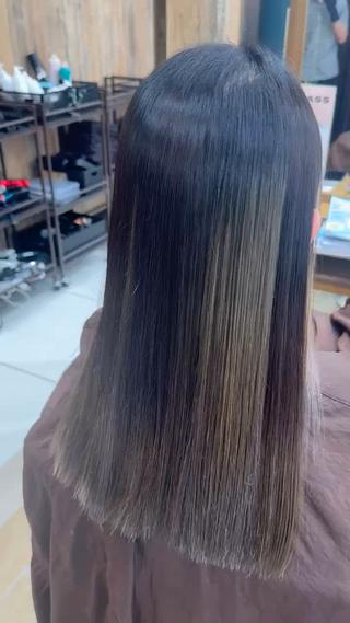 ロング 髪質改善・縮毛矯正 白根凌二のヘアスタイル