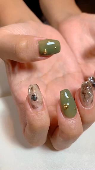 ネイル R.N アールドットエヌのネイルデザイン