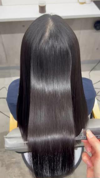 縮毛矯正&髪質改善トリートメント

「あなた史上、一番綺麗な髪へ」がagelessのコンセプト。こだわり抜いたケアと似合わせを考えてあなたに合う本物の綺麗をプロデュースします。周りから褒められる美髪を一緒に作りましょう。[三宮/元町/縮毛矯正/ヘッドスパ/髪質改善トリートメント/トリートメント/酸性ストレート/リタッチ/ブリーチ/ハイライト/インナーカラー/白髪染め/メンズカット] 