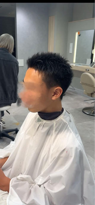 短髪ˊᵕˋ