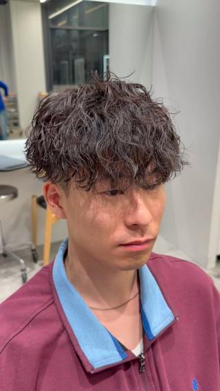 ミディアム パーマ メンズ byfifth 天神 🌀moromiのヘアスタイル
