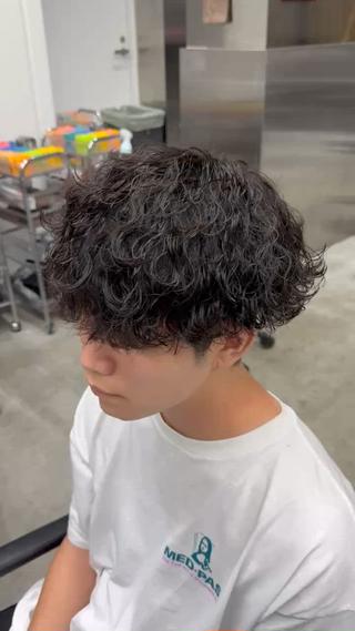 ミディアム パーマ メンズ byfifth 天神 🌀moromiのヘアスタイル