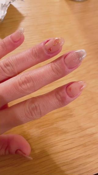 春ネイルで桜ミラー
先端マグネットでいい感じなmynail