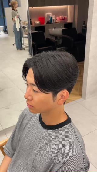 ミディアム 小野 康生のヘアスタイル