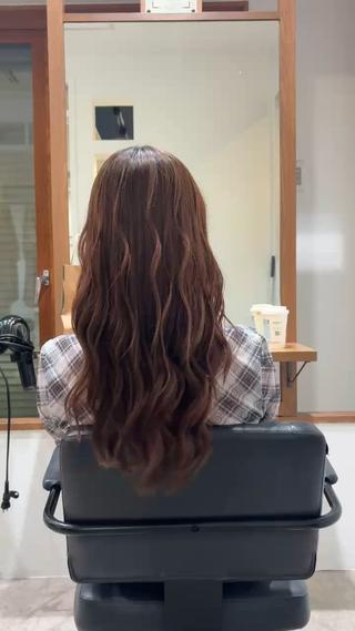 ロング ヘアアレンジ ✨透明感カラー✨ suzuka🫧のヘアスタイル