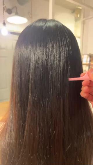 お客様の髪にお薬を合わせて施術させて頂いてます。