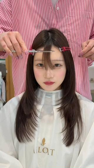 セミロング 顔周り/レイヤー/ 前髪/TAKUのヘアスタイル