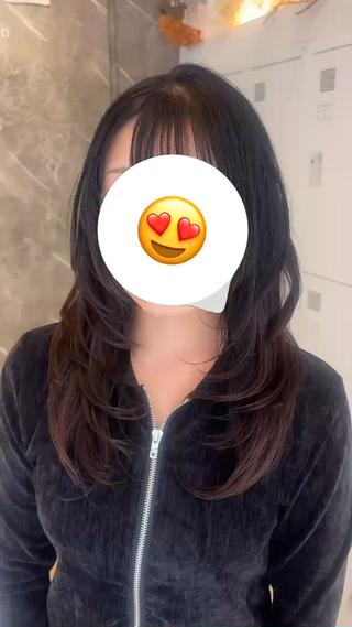 ロング 韓国レイヤー艶カラー ブリーチ otohaのヘアスタイル
