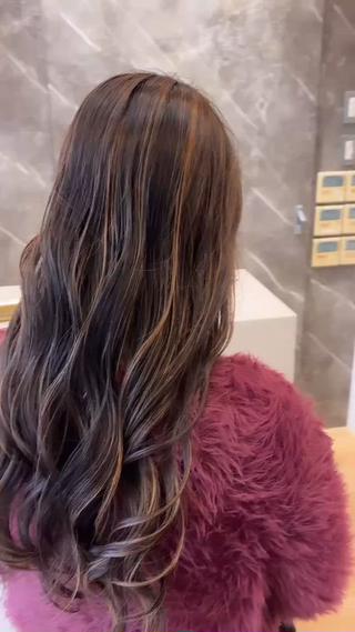 カラー 韓国レイヤー艶カラー ブリーチ otohaのヘアスタイル